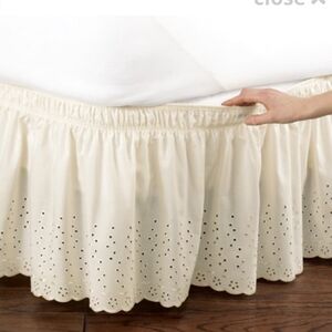 Eyelet Bed Skirt Twin / Full Elastic Wrap Around Ivory